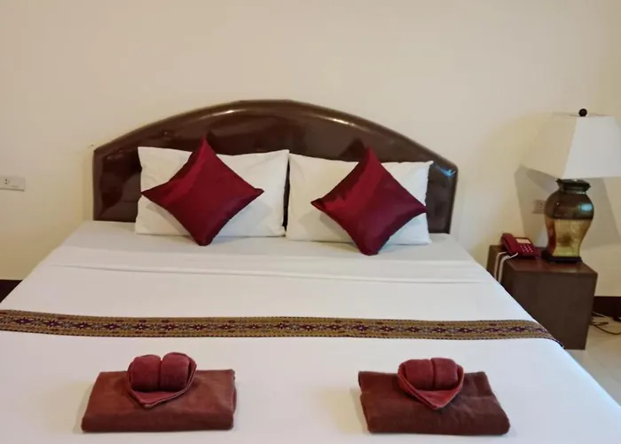 Pearl Place Hotel