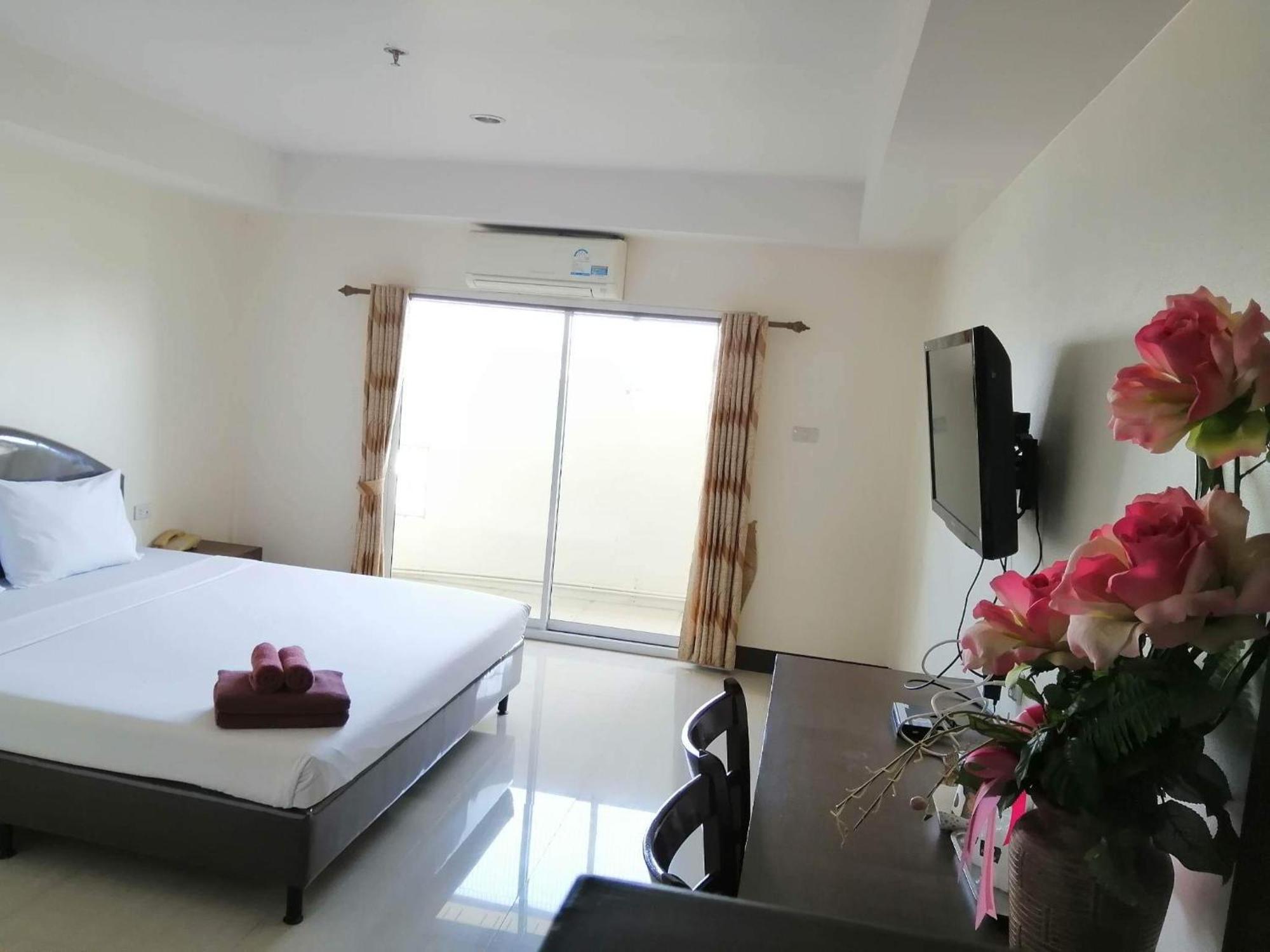 Pearl Place