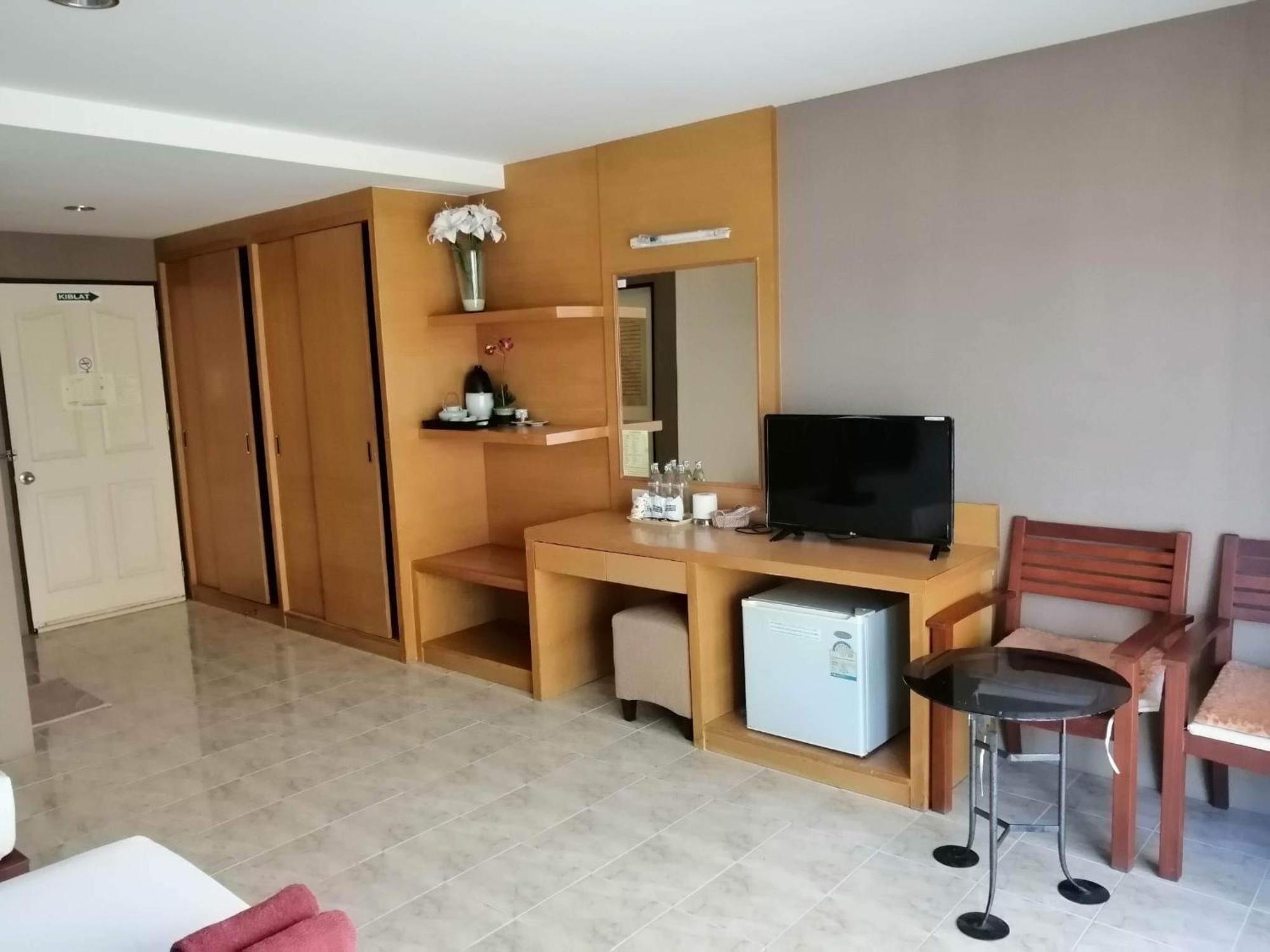 Pearl Place Hat Yai
