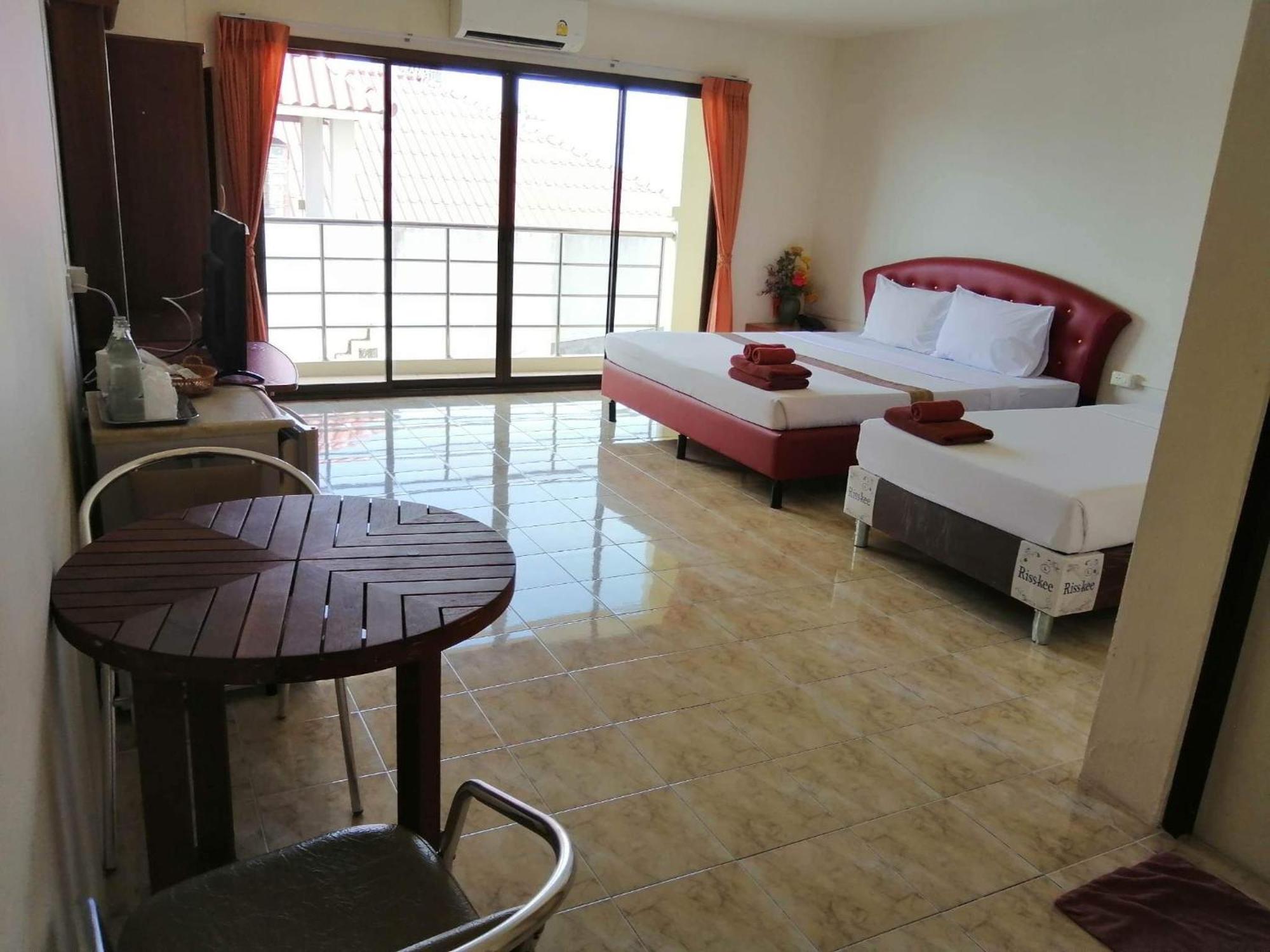 Hotel Pearl Place 2*
