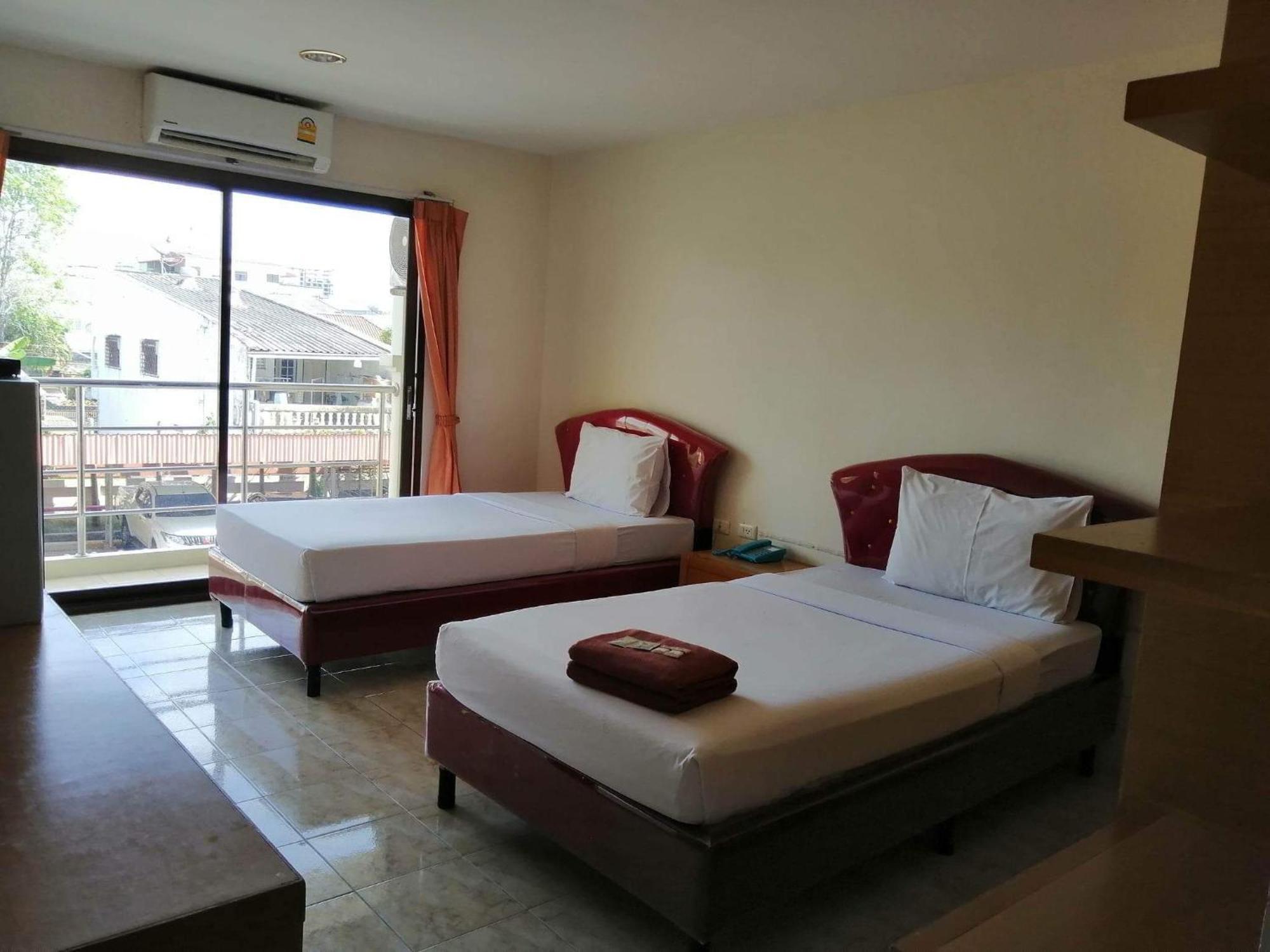 Pearl Place Hotel