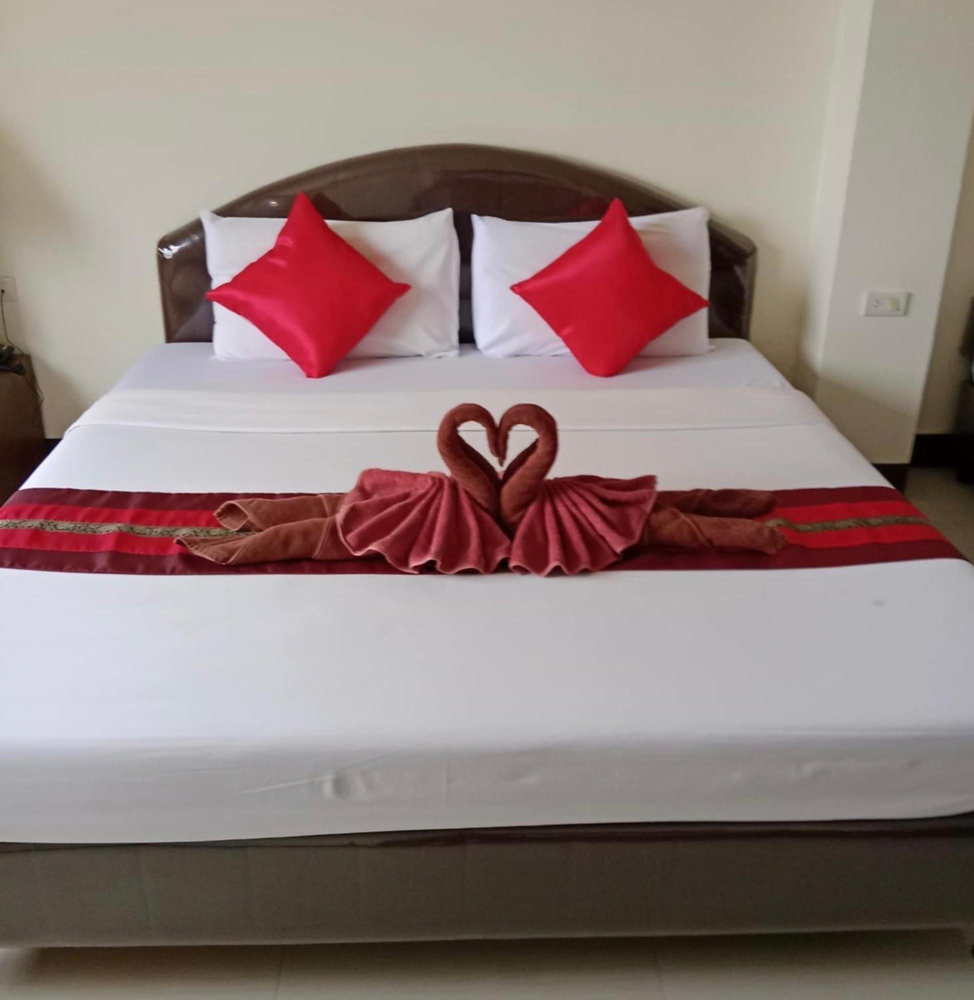 Pearl Place Hat Yai