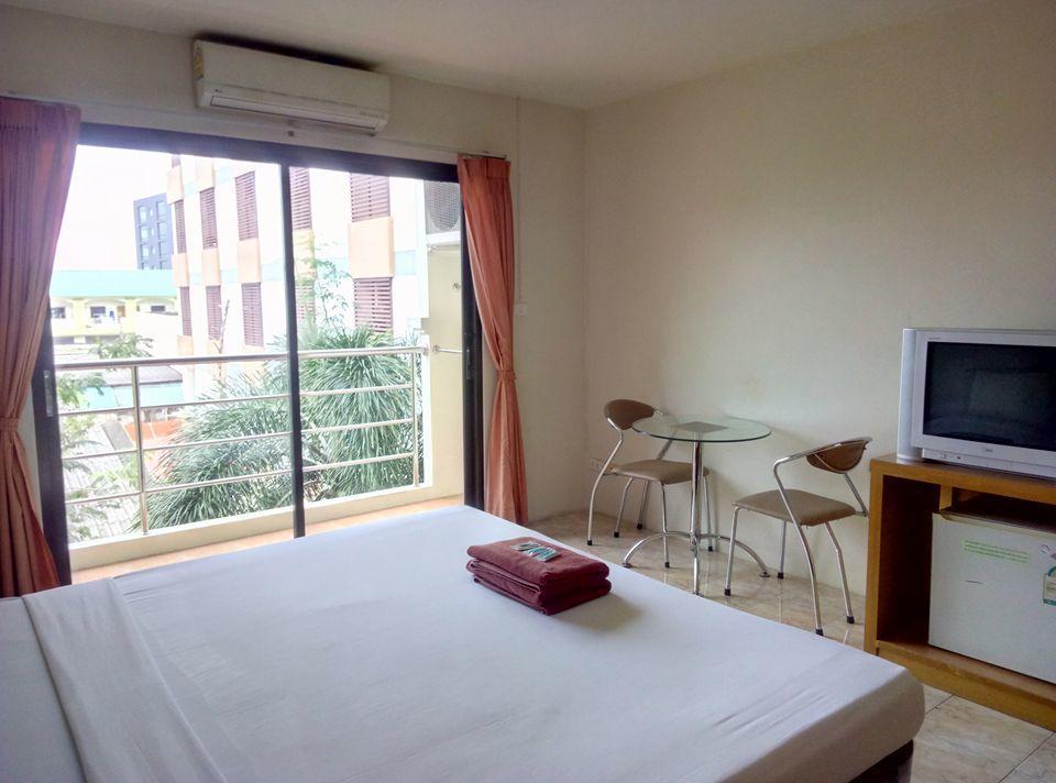 Pearl Place Hotel 2*